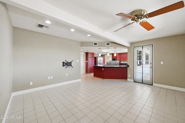 4949 E Shaw Butte Drive, Scottsdale, AZ 85254