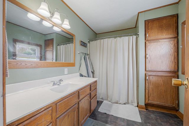 127 S 3RD STREET, Winneconne, WI 54986