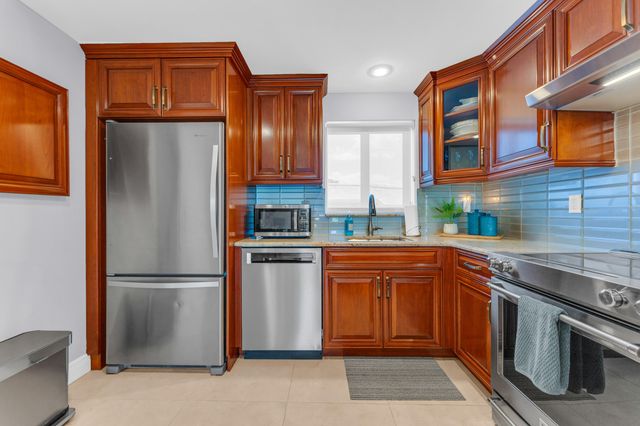 50 SE 12th Street 2260, Boca Raton, FL 33432