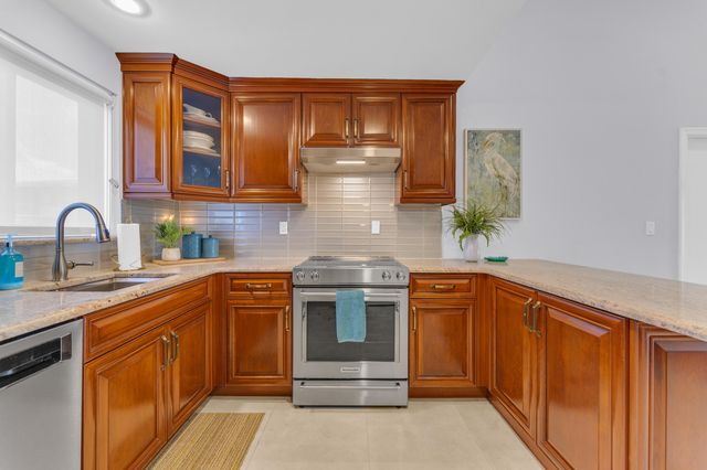 50 SE 12th Street 2260, Boca Raton, FL 33432