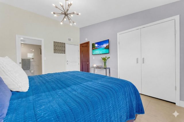 50 SE 12th Street 2260, Boca Raton, FL 33432