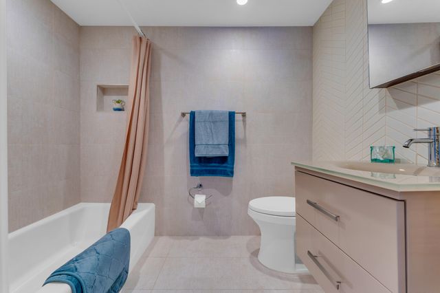 50 SE 12th Street 2260, Boca Raton, FL 33432