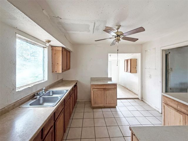 6723 London Street, Houston, TX 77021