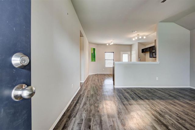 11619 NW 97th Street, Yukon, OK 73099
