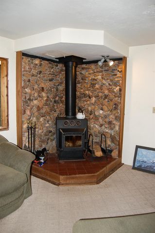 999 Doe Rd, Rail Road Flat, CA 95248