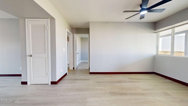 6038 W Marconi Avenue, Glendale, AZ 85306