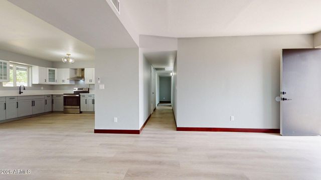 6038 W Marconi Avenue, Glendale, AZ 85306