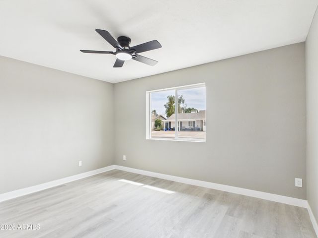 6038 W Marconi Avenue, Glendale, AZ 85306