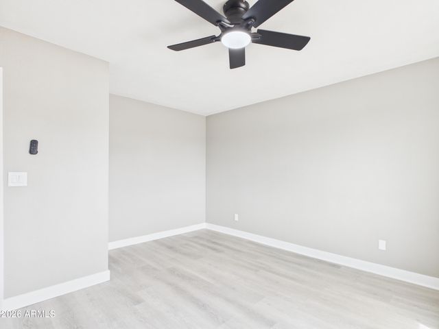 6038 W Marconi Avenue, Glendale, AZ 85306