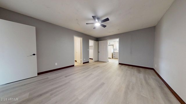 6038 W Marconi Avenue, Glendale, AZ 85306