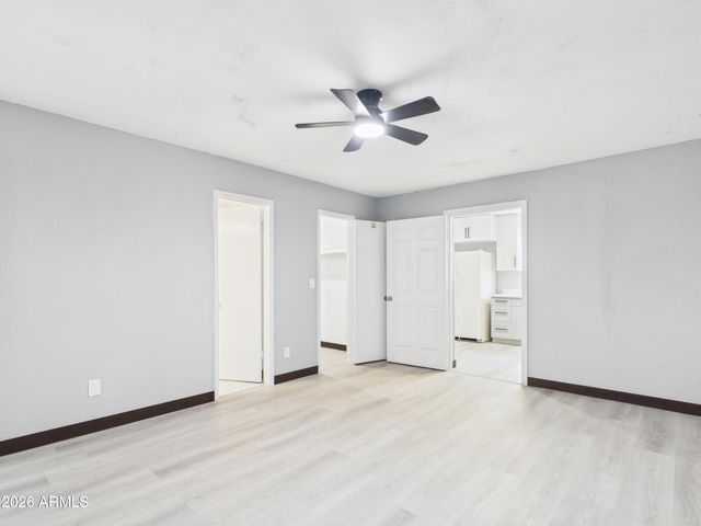 6038 W Marconi Avenue, Glendale, AZ 85306