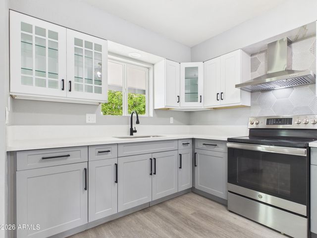 6038 W Marconi Avenue, Glendale, AZ 85306