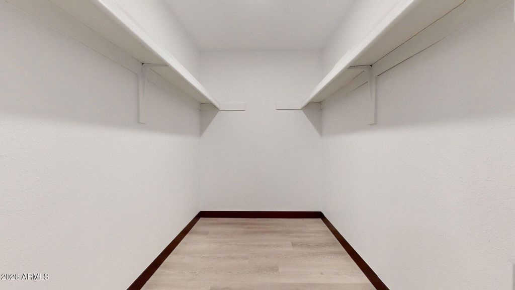 Image 38 of property listing at 6038 W Marconi Avenue, Glendale, AZ 85306