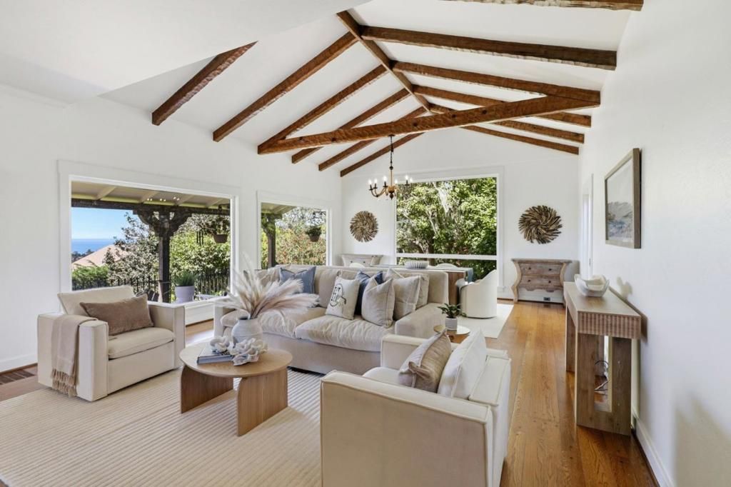 Image 17 of property listing at 509 Vista Del Mar Drive, Aptos, CA 95003