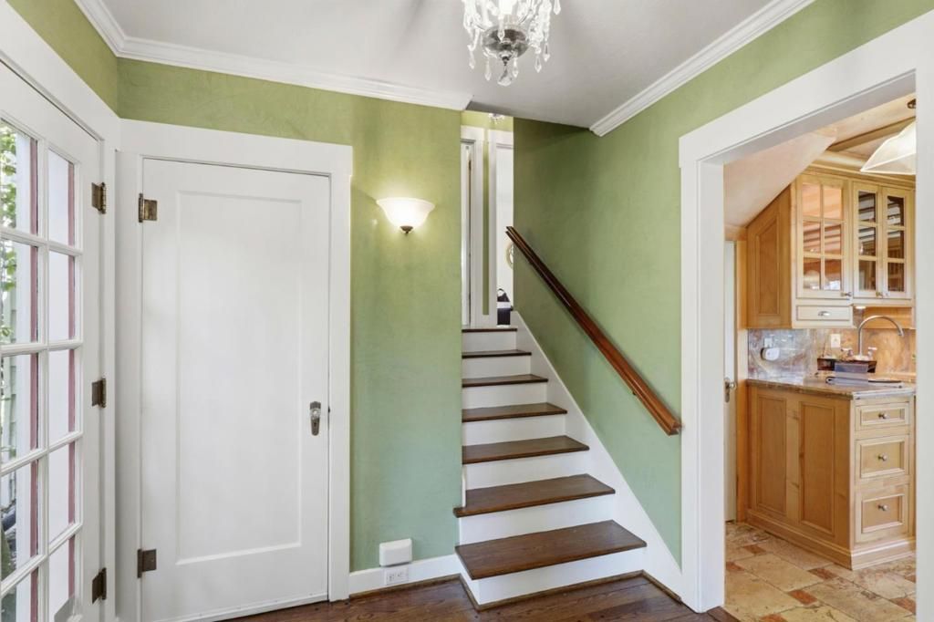 Image 25 of property listing at 509 Vista Del Mar Drive, Aptos, CA 95003