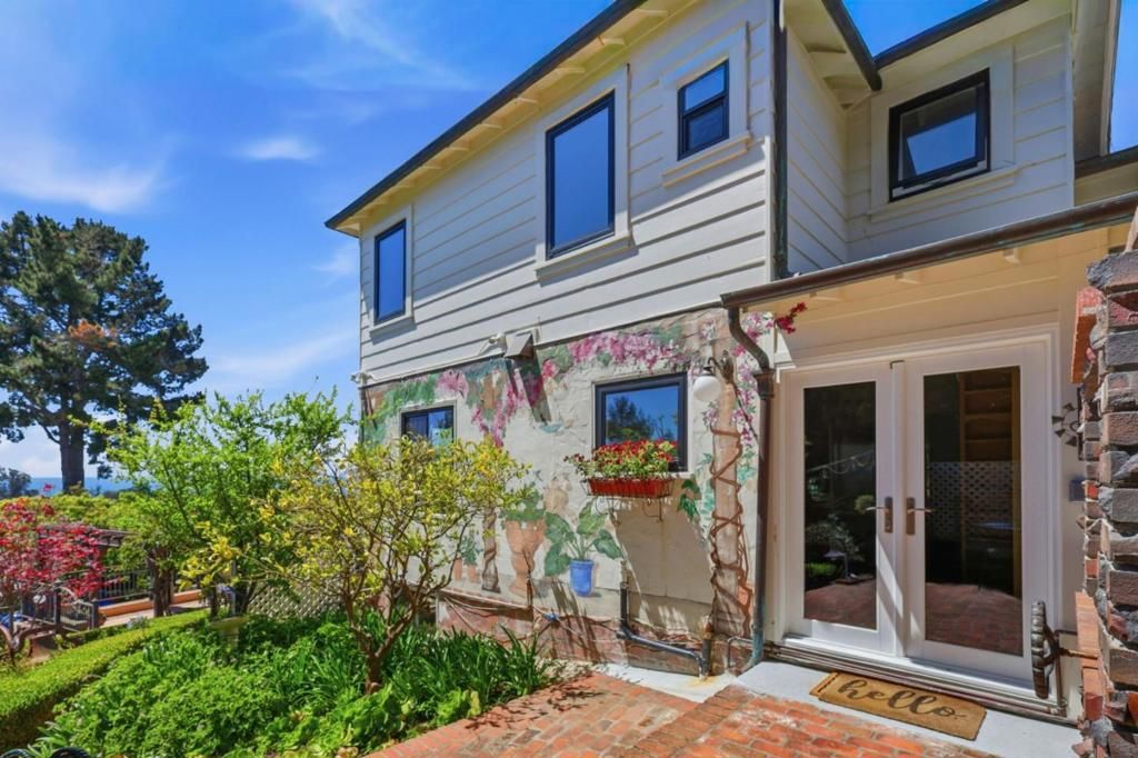Image 4 of property listing at 509 Vista Del Mar Drive, Aptos, CA 95003