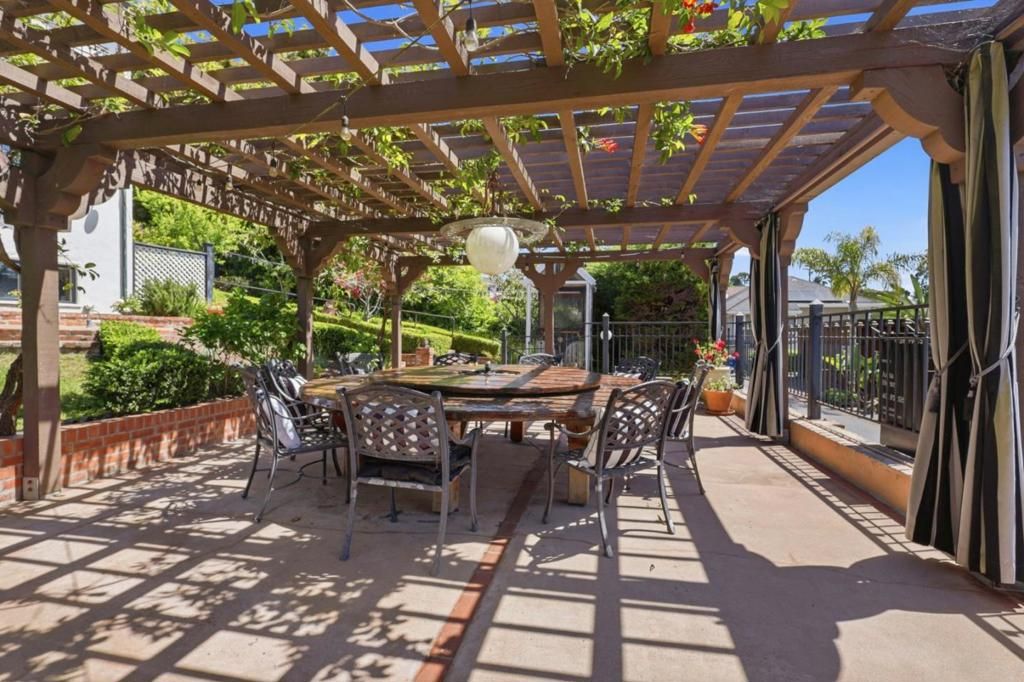 Image 54 of property listing at 509 Vista Del Mar Drive, Aptos, CA 95003