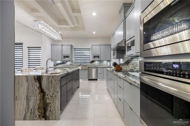 4857 N Bryan Road, Palmhurst, TX 78573