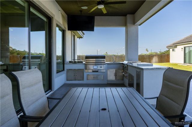 4857 N Bryan Road, Palmhurst, TX 78573