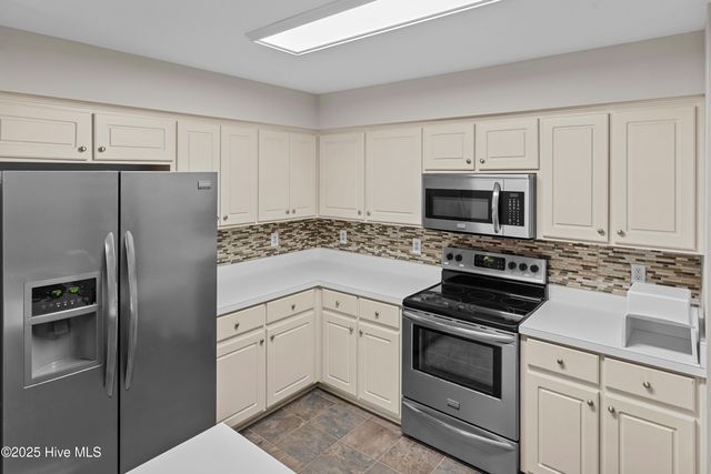 1205 Woodburn Court, Wilmington, NC 28411