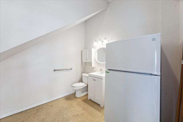 151 Tamana Drive, Tiki Island, TX 77554