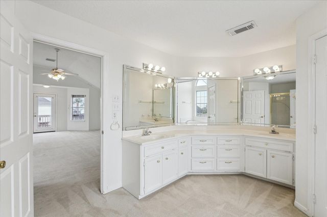 151 Tamana Drive, Tiki Island, TX 77554