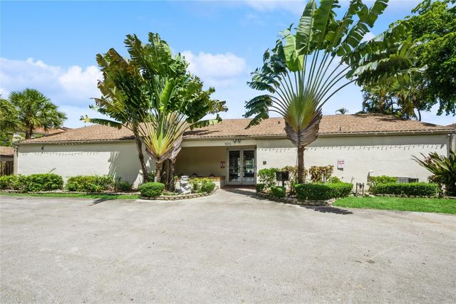 8208 NW 8th Place 4, Fort Lauderdale, FL 33324