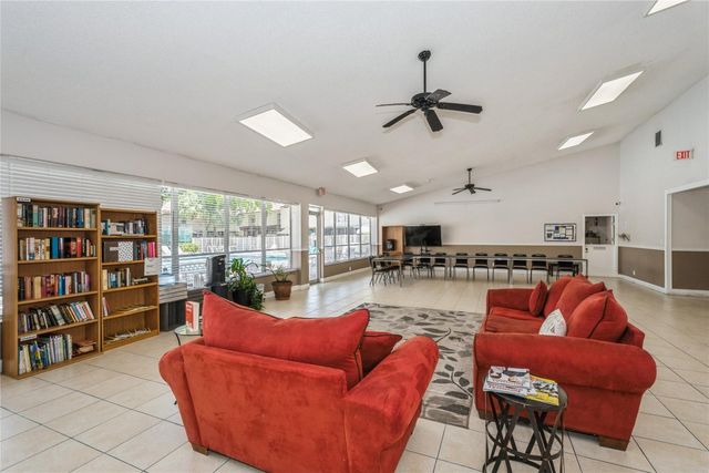 8208 NW 8th Place 4, Fort Lauderdale, FL 33324