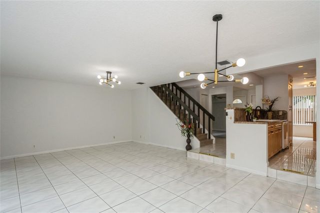 8208 NW 8th Place 4, Fort Lauderdale, FL 33324
