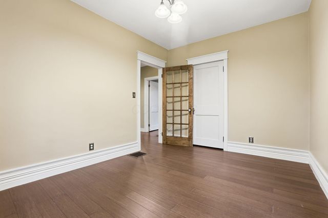 17 Red Bud Lane, Lancaster, OH 43130