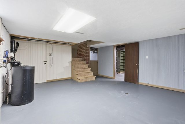 17 Red Bud Lane, Lancaster, OH 43130