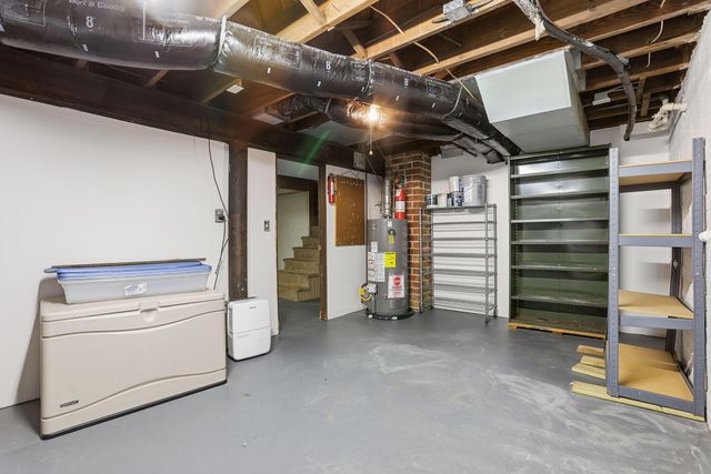 17 Red Bud Lane, Lancaster, OH 43130