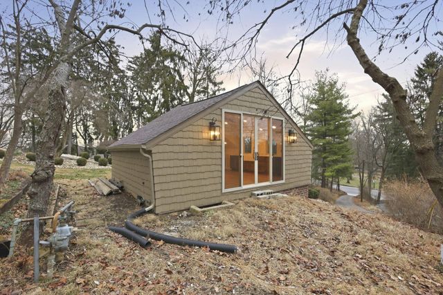 17 Red Bud Lane, Lancaster, OH 43130