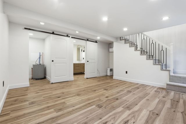 17 Red Bud Lane, Lancaster, OH 43130