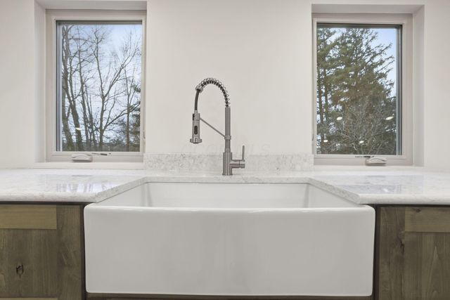 17 Red Bud Lane, Lancaster, OH 43130