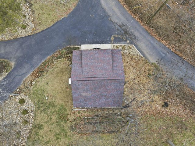 17 Red Bud Lane, Lancaster, OH 43130