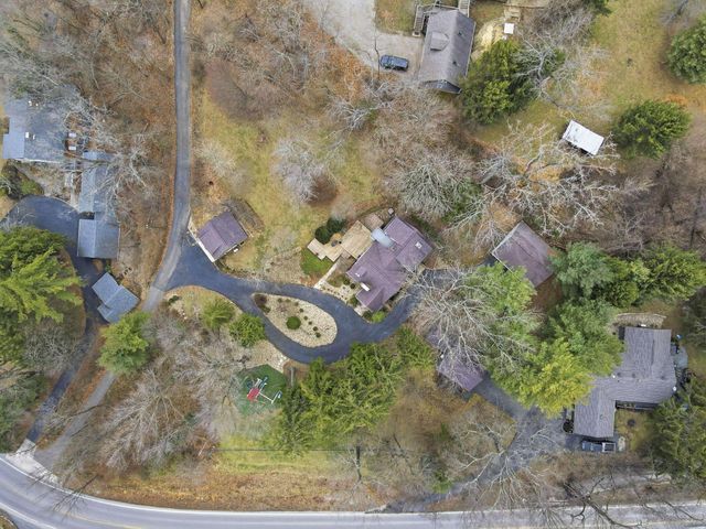 17 Red Bud Lane, Lancaster, OH 43130