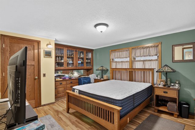 4860 NW 53rd Court, Des Moines, IA 50310