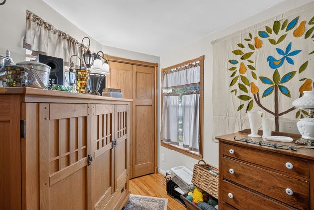 4860 NW 53rd Court, Des Moines, IA 50310