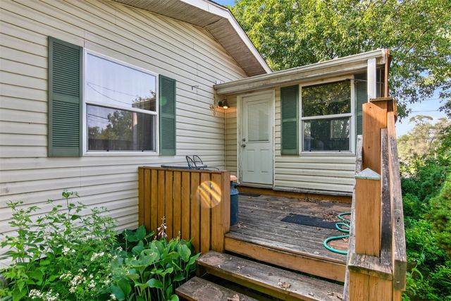 4860 NW 53rd Court, Des Moines, IA 50310