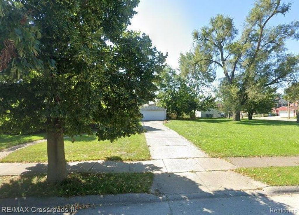 989 Kings Highway, Lincoln Park, MI 48146