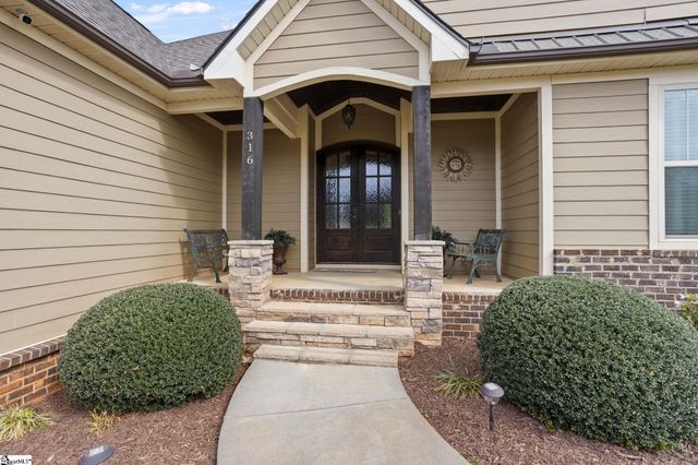 316 Scenic Lake Court, Piedmont, SC 29673