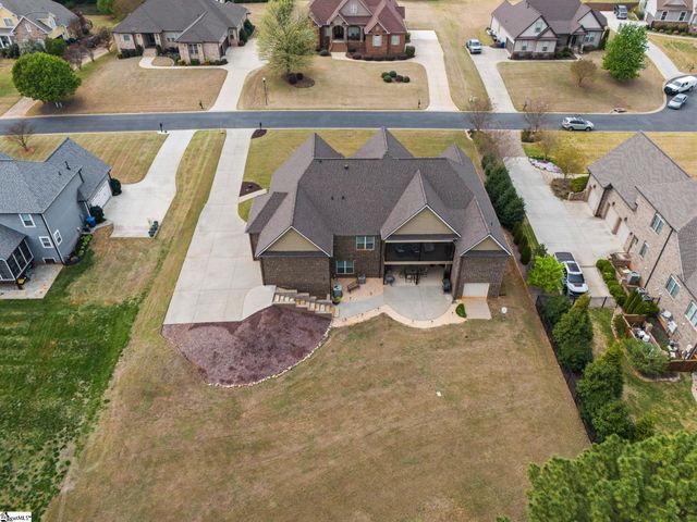 316 Scenic Lake Court, Piedmont, SC 29673