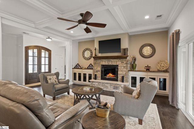 316 Scenic Lake Court, Piedmont, SC 29673