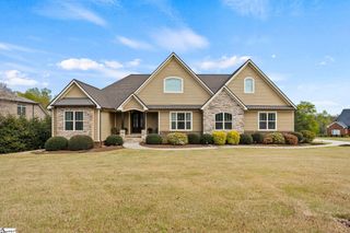 316 Scenic Lake Court, Piedmont, SC 29673