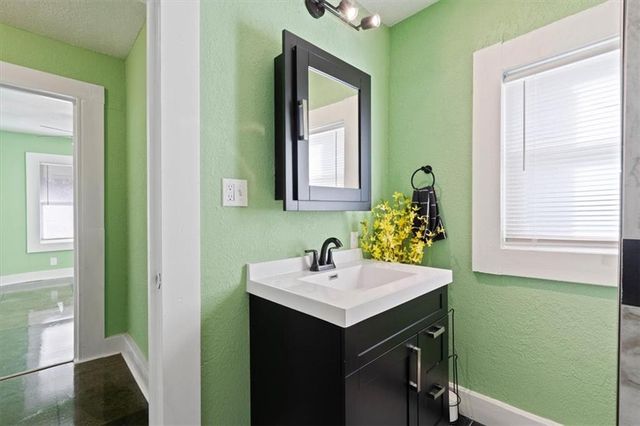 3230 Bellefontaine Avenue, Kansas City, MO 64128