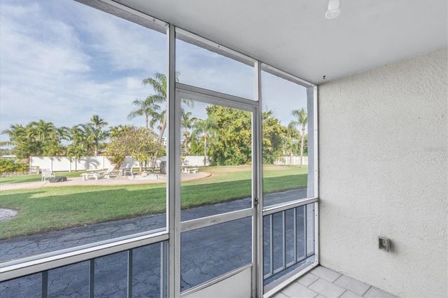 3717 46TH AVENUE S 6, St Petersburg, FL 33711