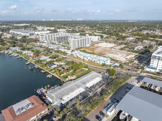 3717 46TH AVENUE S 6, St Petersburg, FL 33711