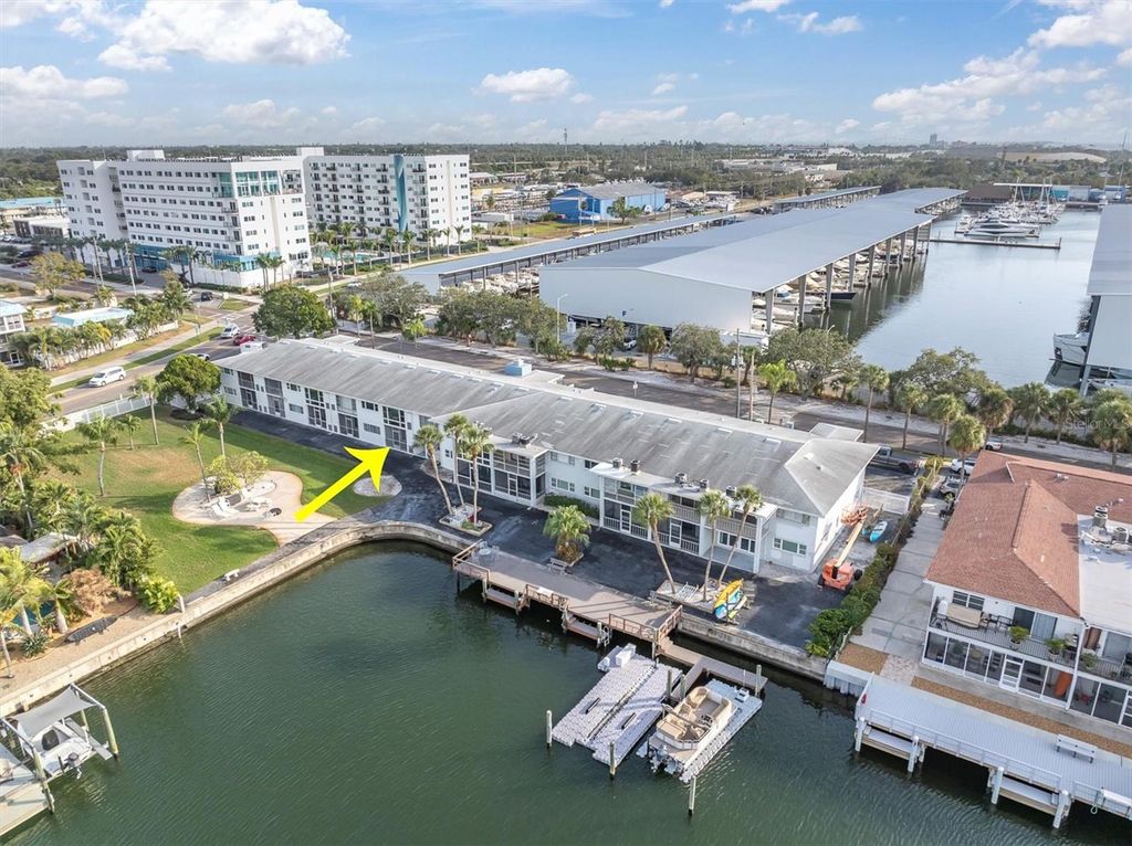 3717 46TH AVENUE S 6, St Petersburg, FL 33711