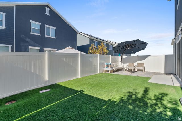 2052 W LYDIA LN, Syracuse, UT 84075